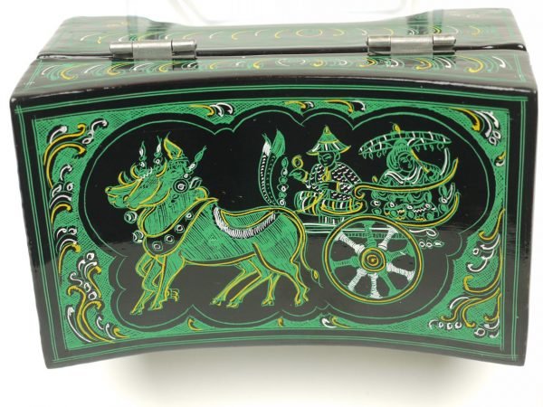 Lacquer Oriental Green Jewelry Box - Image 2