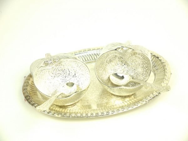 Silver Plated Set of 2 Bowls, 2 Spoon & Platter - Image 3